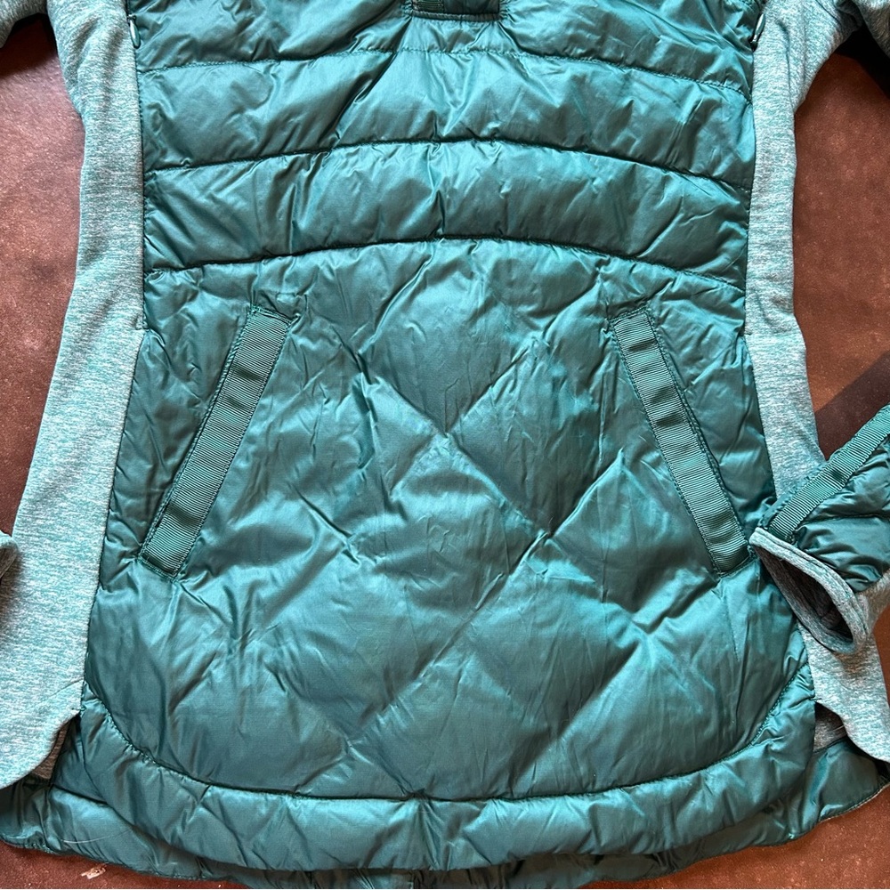 Lululemon- Down for a Run in Forage Teal- down running pullover- size 4 - Picture 7 of 15